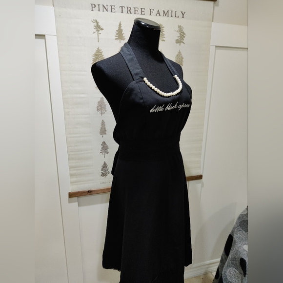 Little Black Apron - One Size - Picture 2 of 5